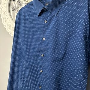 Men’s dress shirt